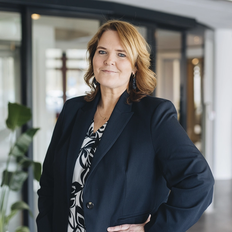 Ooijen Danielle van